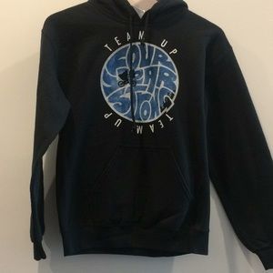 Four Year Strong pullover hoodie Team Up S